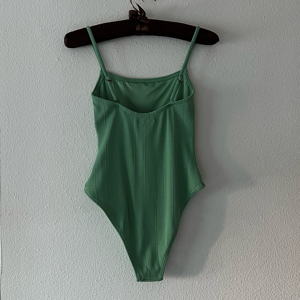 {Billabong} x The Salty Blonde Sunset Rib One Piece Swimsuit - Picture 15 of 16